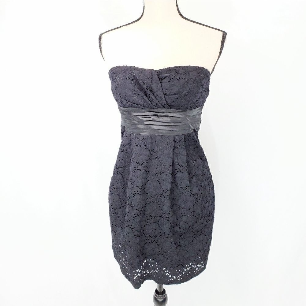 Love Reign Strapless Lace Mini Party Dress